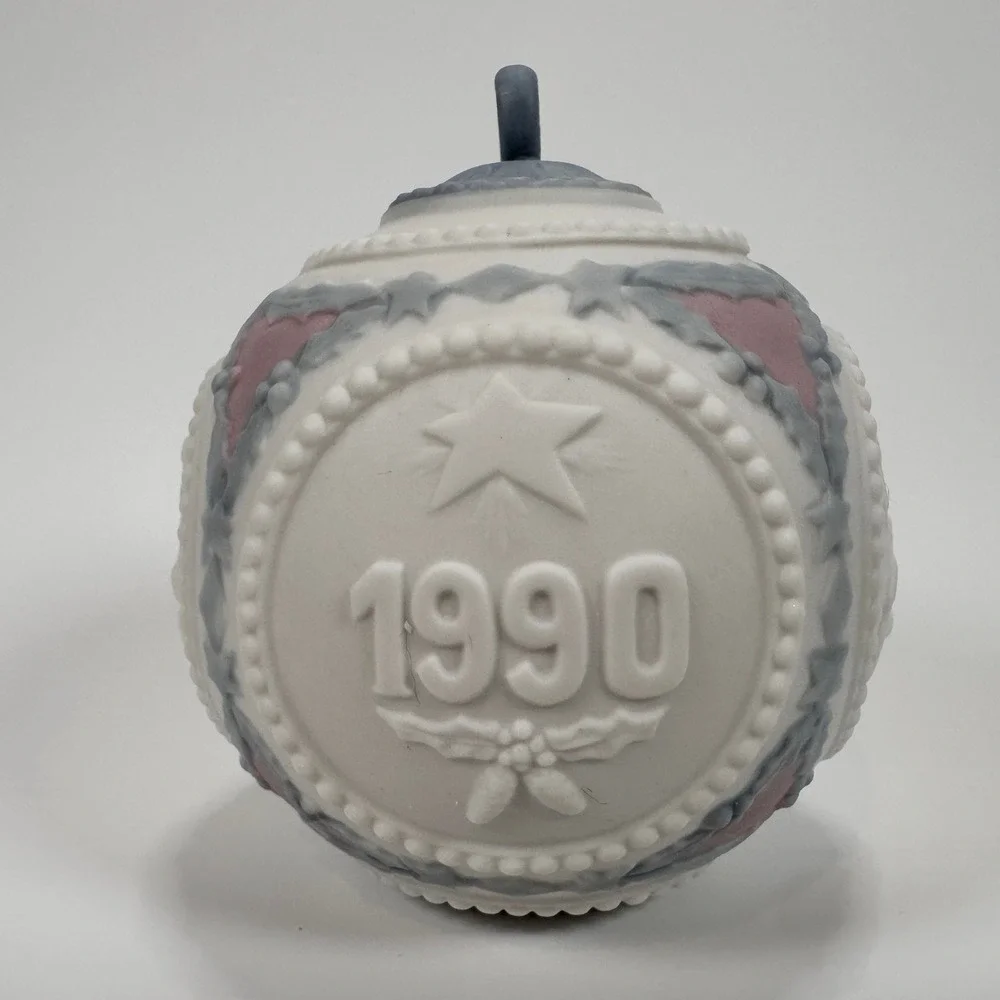 VTG Lladro 1990 Christmas Ornament 5730 Bola Navidad Mate Porcelain Santa w/ Box